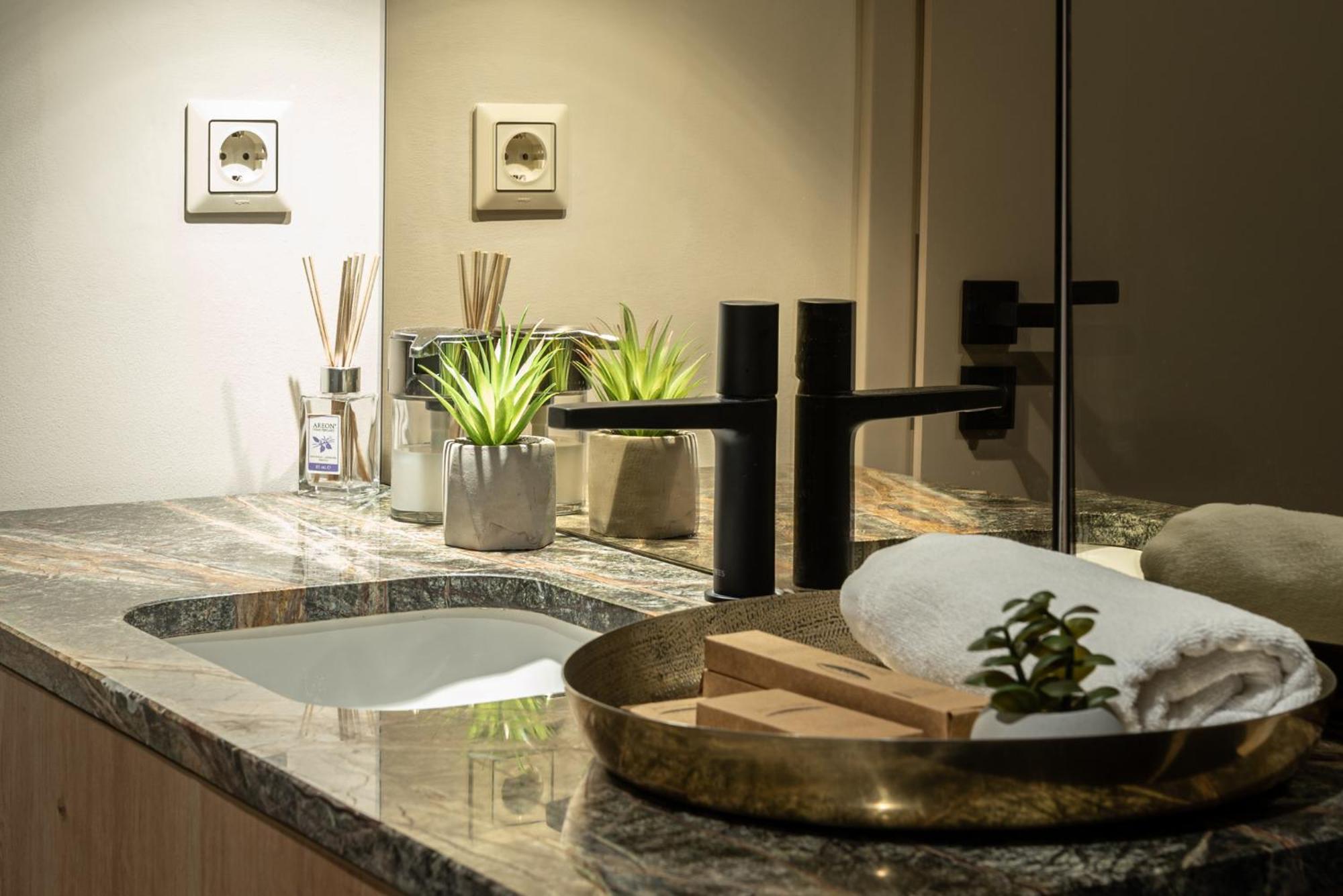 Clujstays Urban Glam Central Apartments 객실 사진